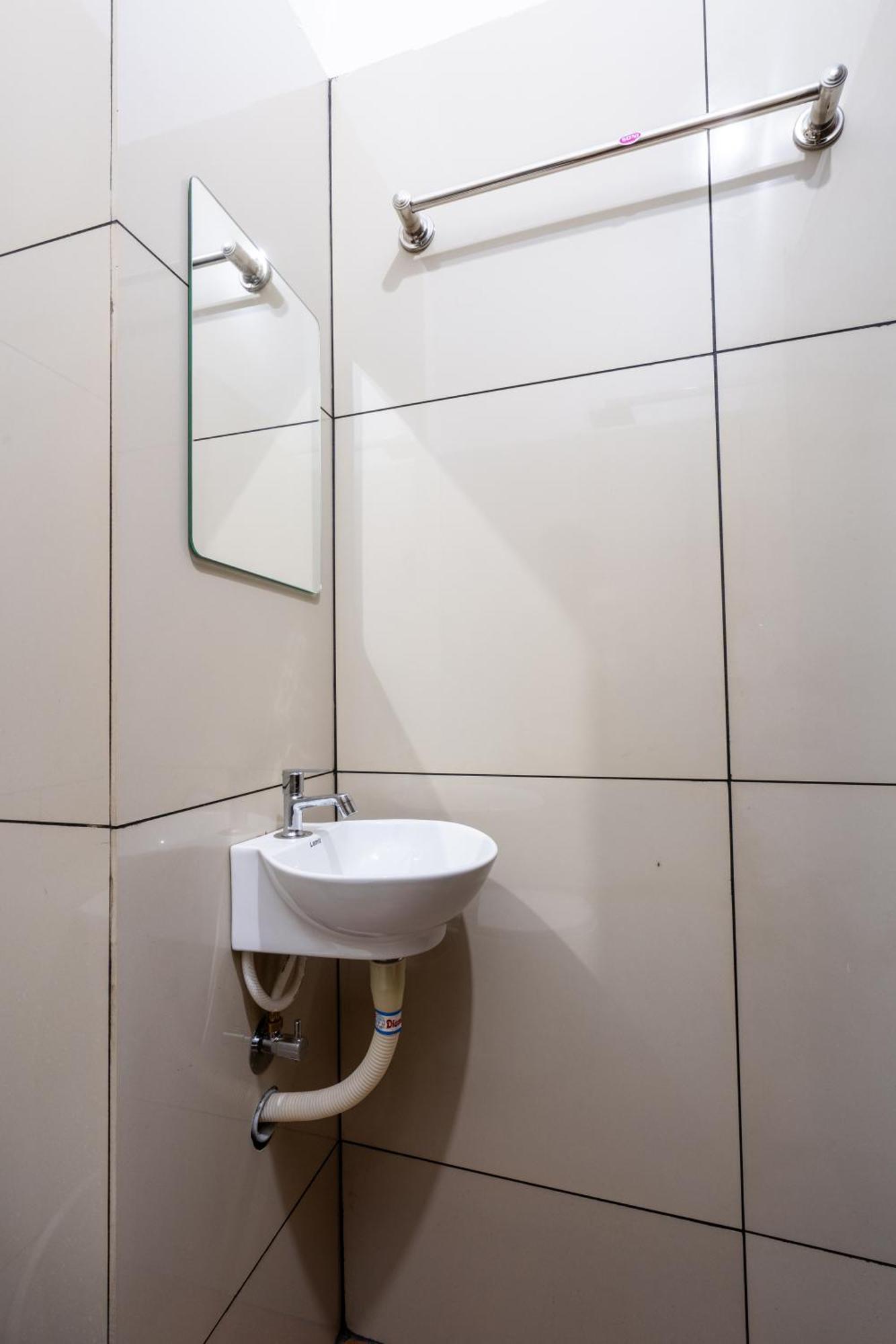 Yaad Residency Hotel Kochi Kültér fotó