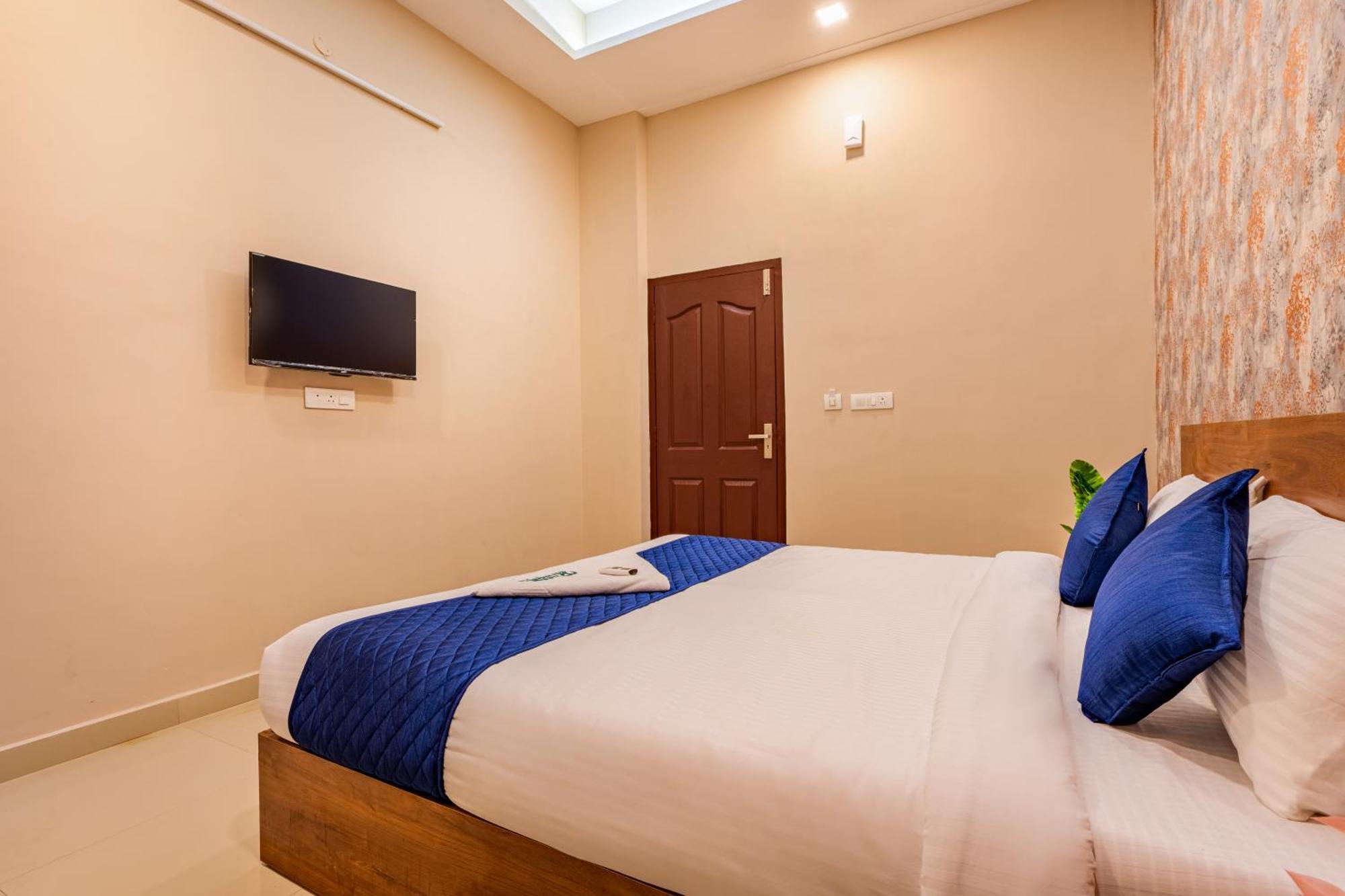 Yaad Residency Hotel Kochi Kültér fotó