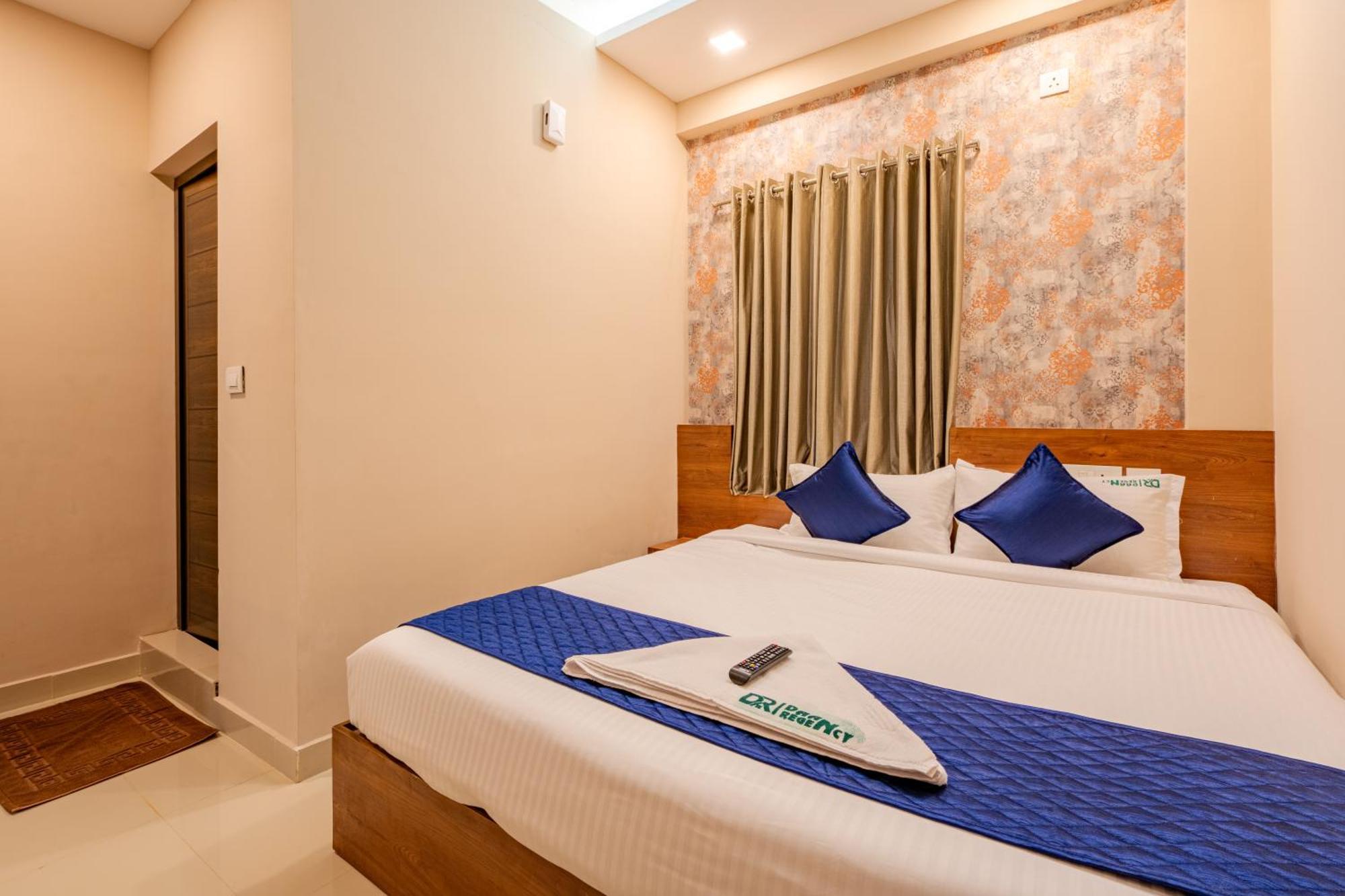 Yaad Residency Hotel Kochi Kültér fotó