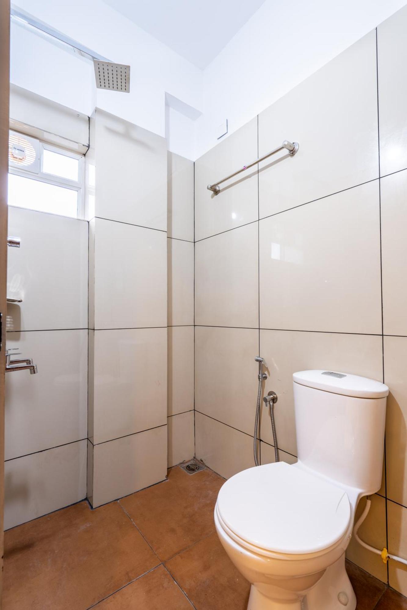 Yaad Residency Hotel Kochi Kültér fotó