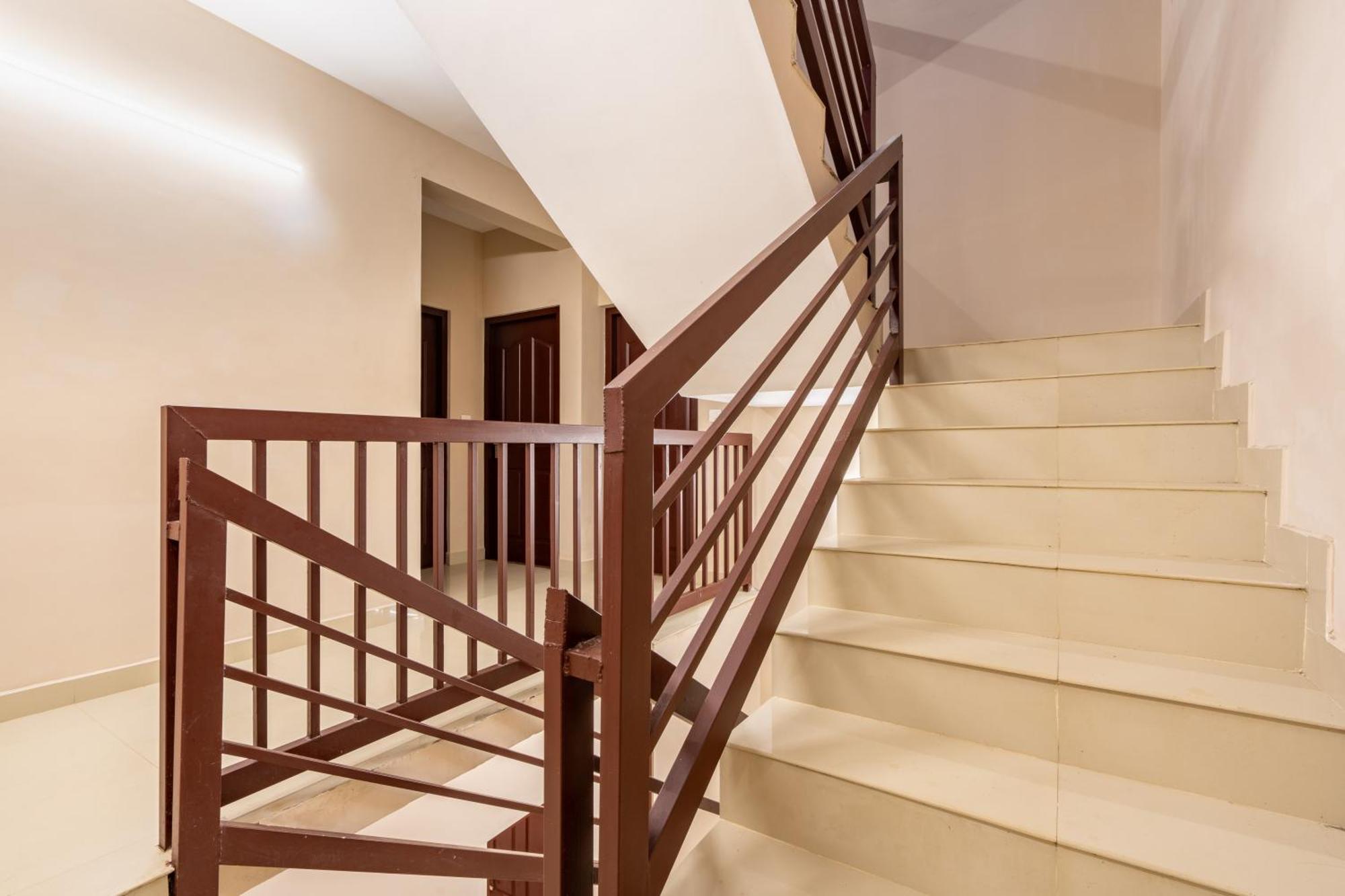 Yaad Residency Hotel Kochi Kültér fotó