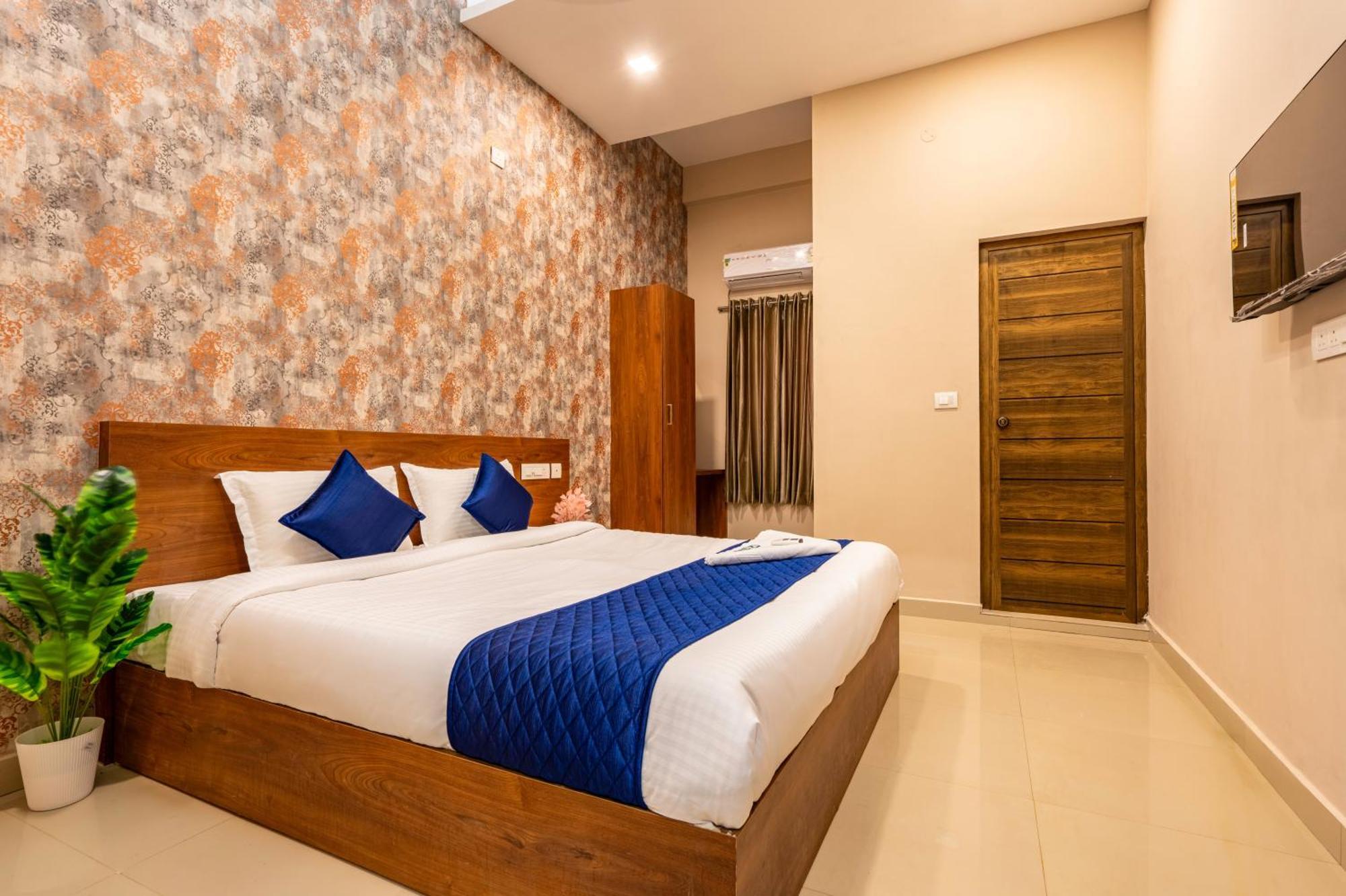 Yaad Residency Hotel Kochi Kültér fotó